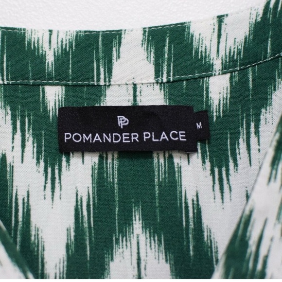 Green Ikat Kenzo Dress
POMANDER PLACE Size M - Picture 12 of 14